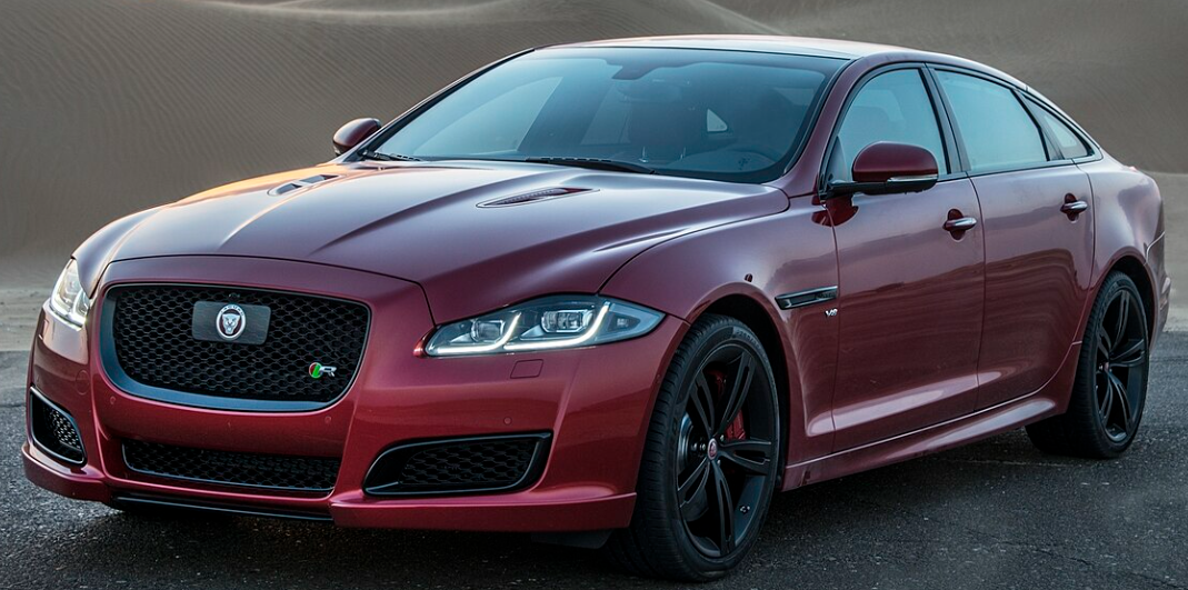 Jaguar XJ